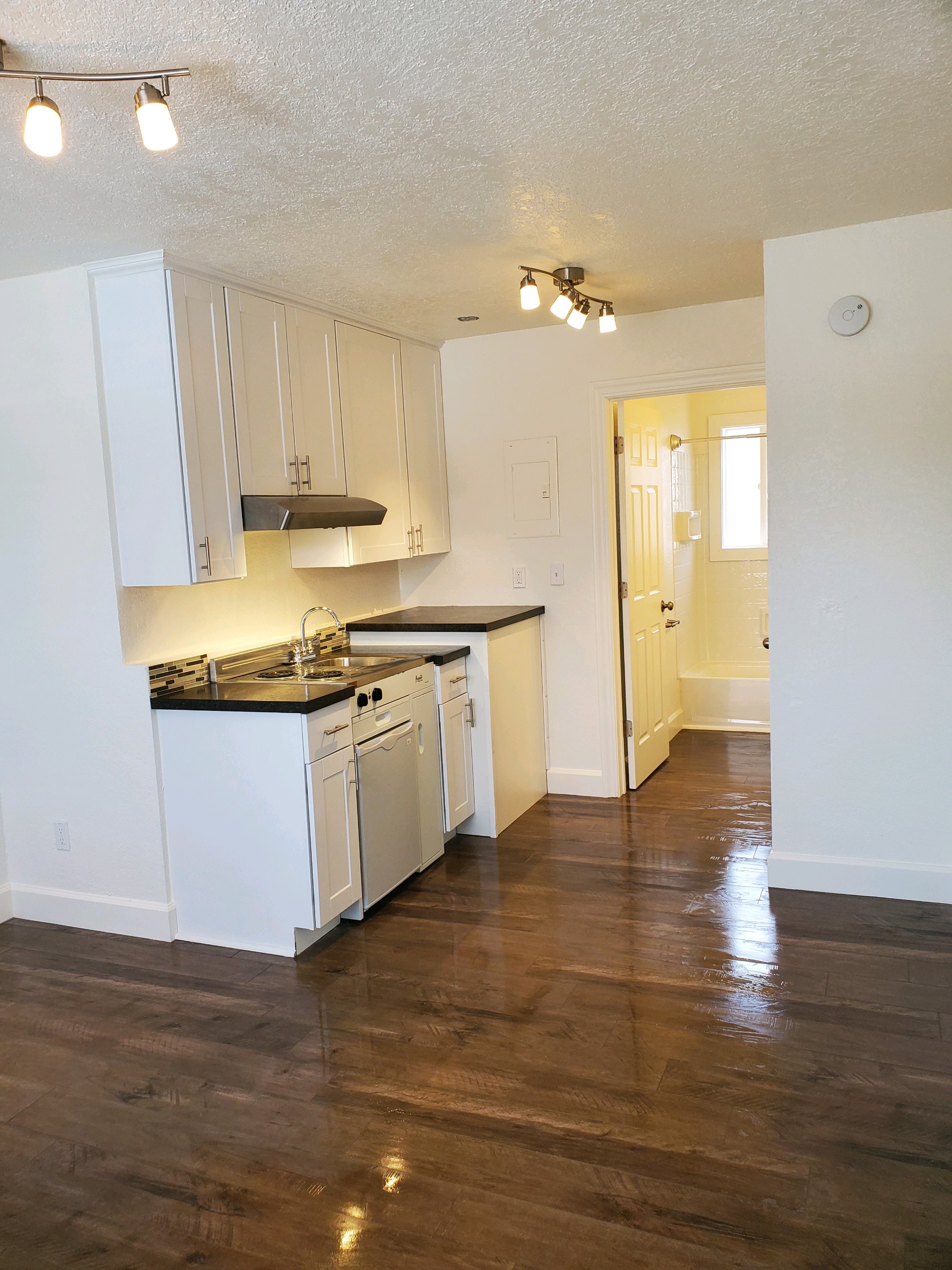 423 NW 6th Street - 5
