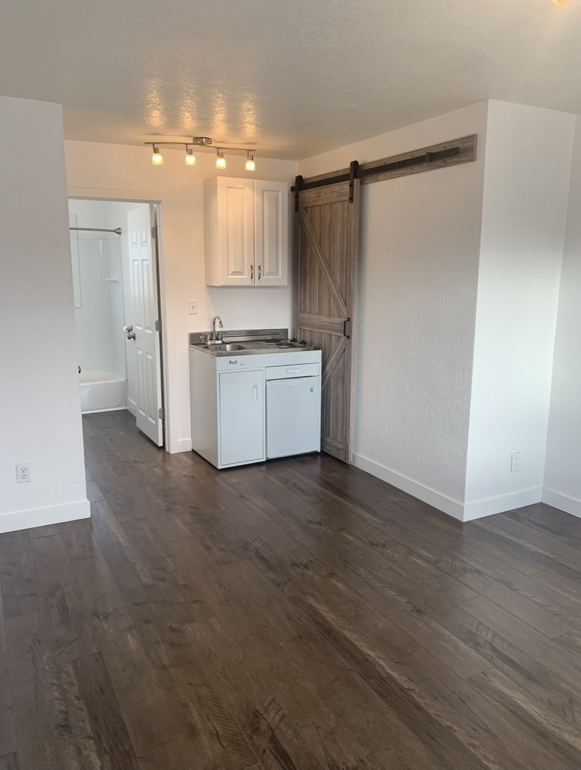 423 NW 6th Street - 9